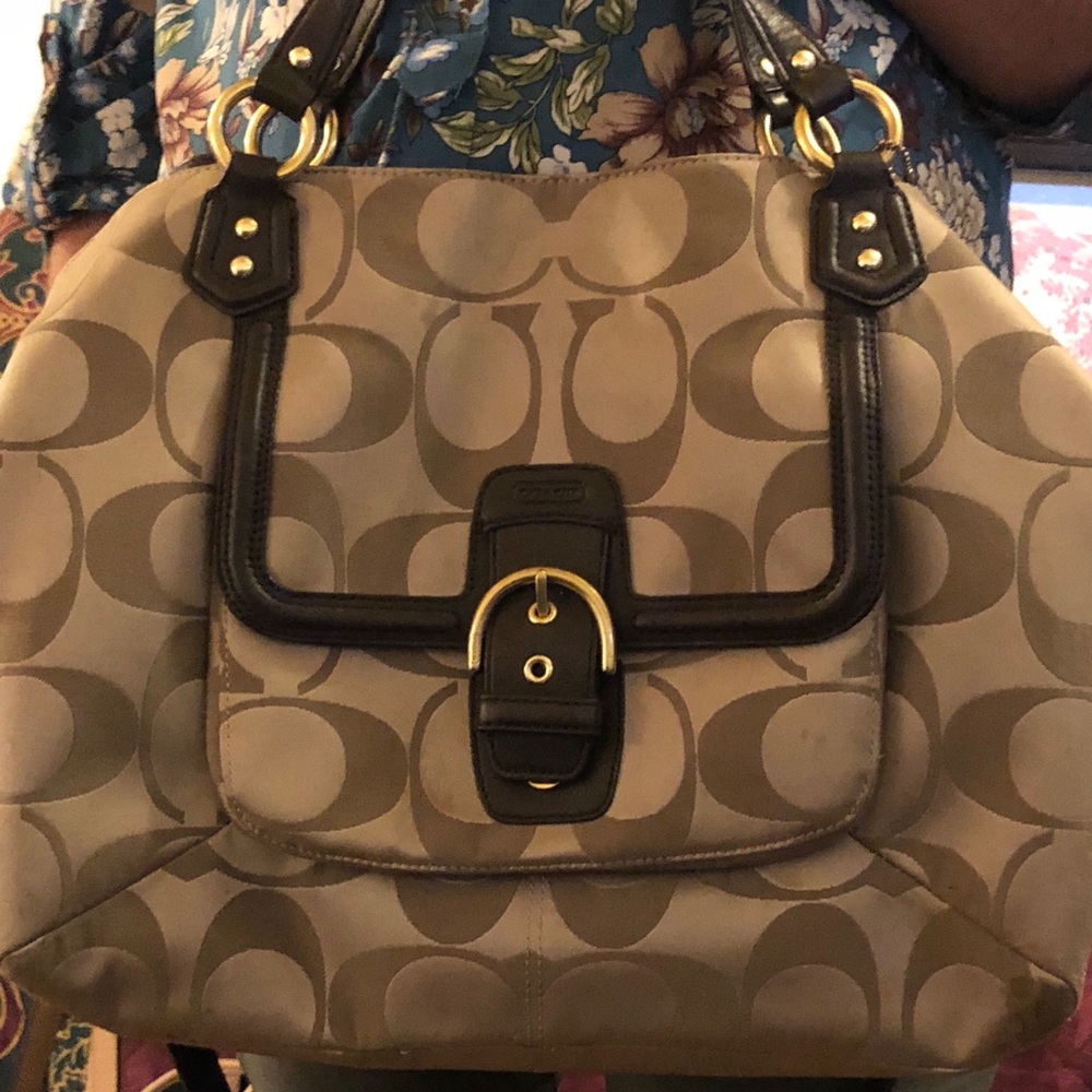 Coach purse.